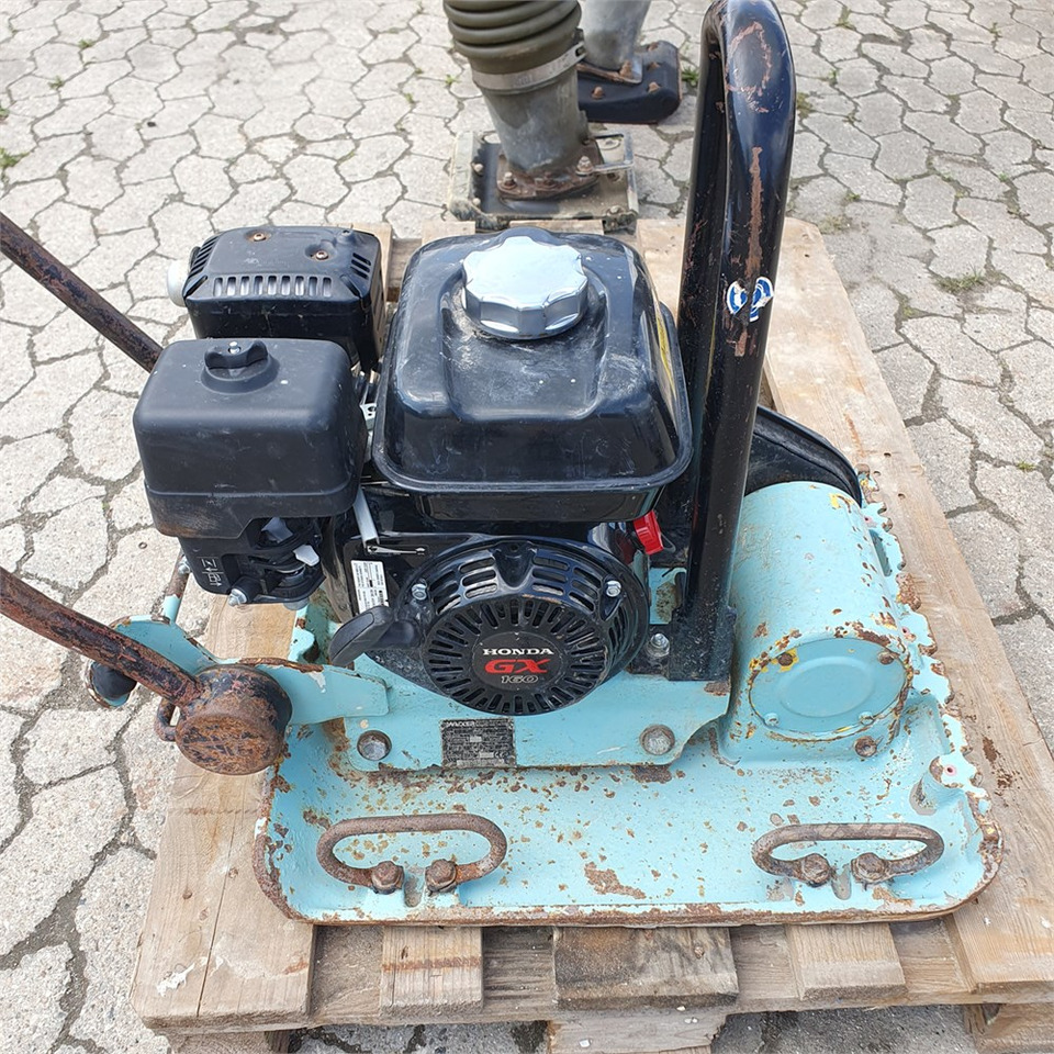 Wacker Neuson VP1550 - Vibraciona ploča: slika 2 Wacker Neuson VP1550 - Vibraciona ploča: slika 2