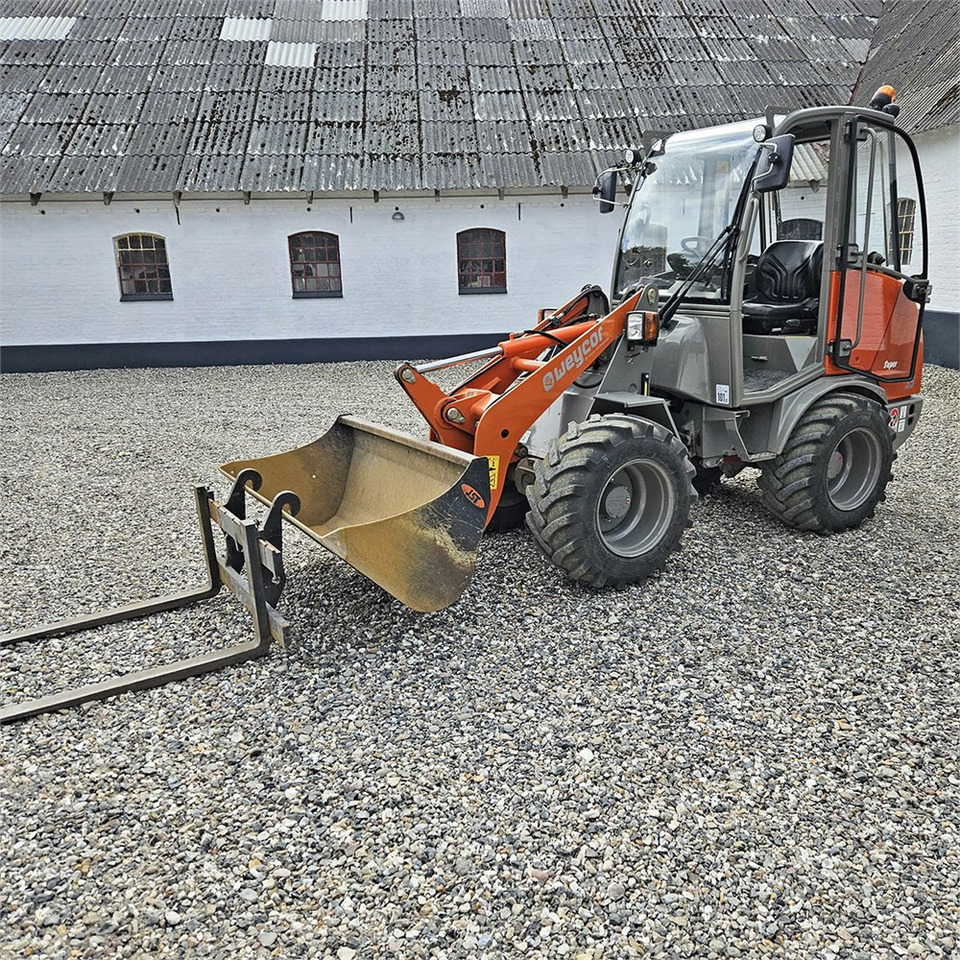 Weycor 35 Super - Mini utovarivač: slika 2 Weycor 35 Super - Mini utovarivač: slika 2