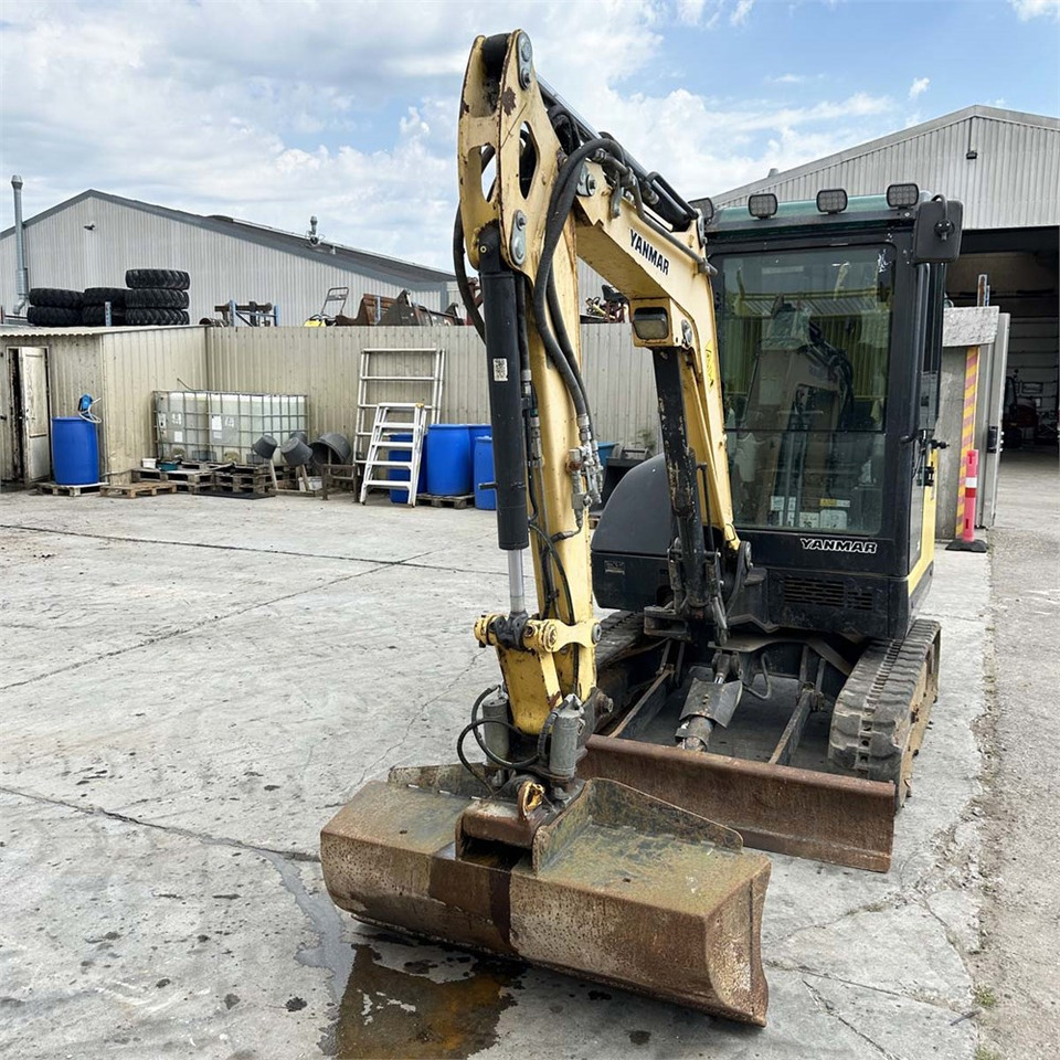Yanmar SV26 Yanmar SV26: slika 15
