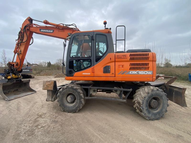 Doosan DX 160W-3 - Bager točkaš: slika 1 Doosan DX 160W-3 - Bager točkaš: slika 1