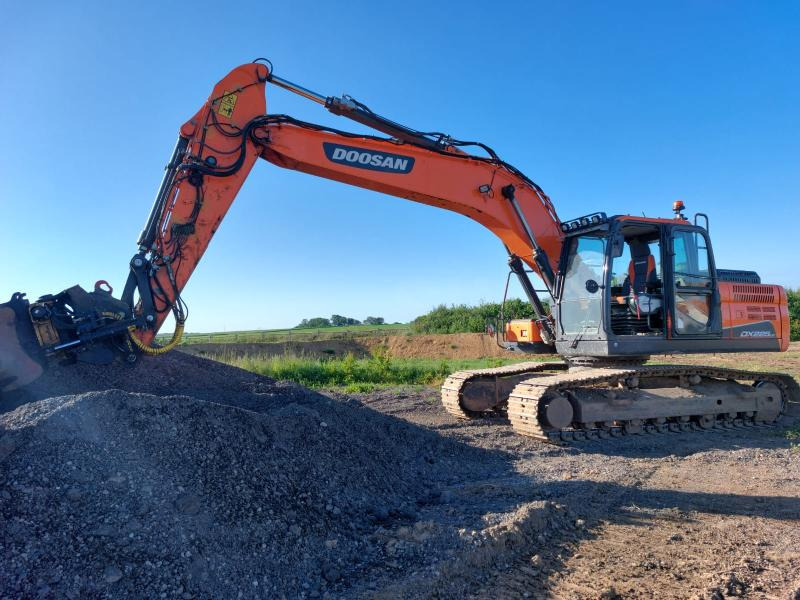 Doosan DX 225LC-5 - Bager guseničar: slika 1 Doosan DX 225LC-5 - Bager guseničar: slika 1