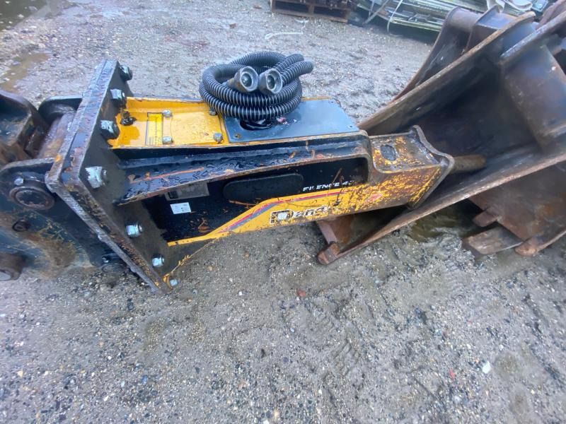 Bager točkaš Hyundai ROBEX 55W-9A: slika 12