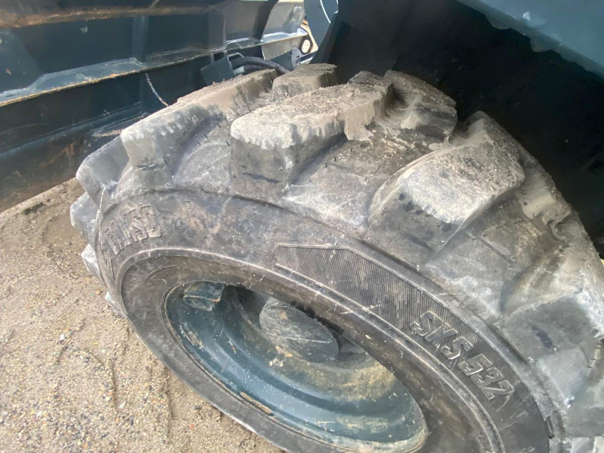 Bager točkaš Hyundai ROBEX 55W-9A: slika 17