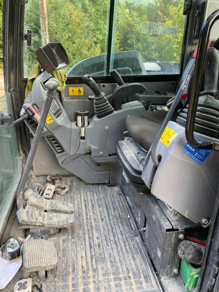 Kubota KX 080-4 - Mini bager: slika 2 Kubota KX 080-4 - Mini bager: slika 2