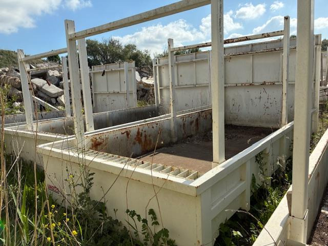 LEROUGE LOT 5 BENNES AMPLIROLL - Abrol kontejner: slika 1 LEROUGE LOT 5 BENNES AMPLIROLL - Abrol kontejner: slika 1