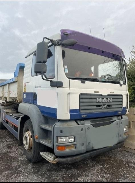 MAN TGA 26 440 - Kamion sa hidrauličnom kukom: slika 3 MAN TGA 26 440 - Kamion sa hidrauličnom kukom: slika 3