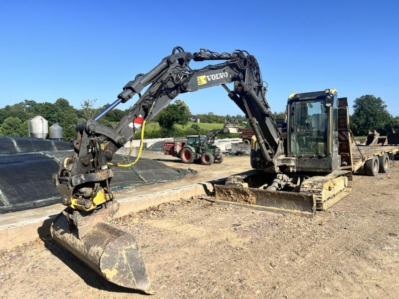 Volvo ECR 88D - Mini bager: slika 1 Volvo ECR 88D - Mini bager: slika 1