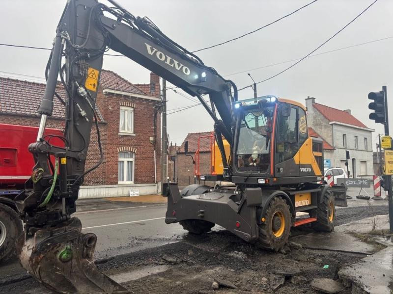 Volvo EWR 150 - Bager točkaš: slika 1 Volvo EWR 150 - Bager točkaš: slika 1