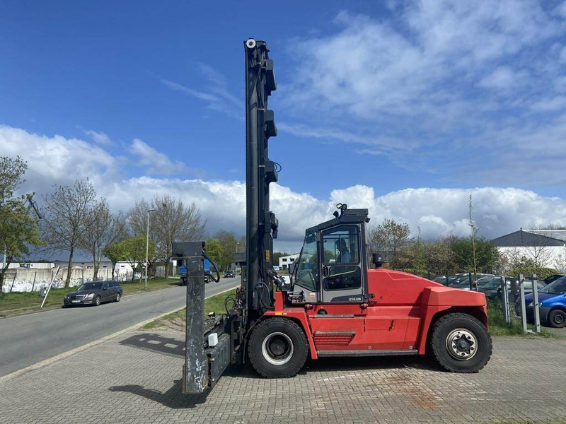Kalmar DCE70-35E4 - Mašina za kontejenere: slika 1 Kalmar DCE70-35E4 - Mašina za kontejenere: slika 1