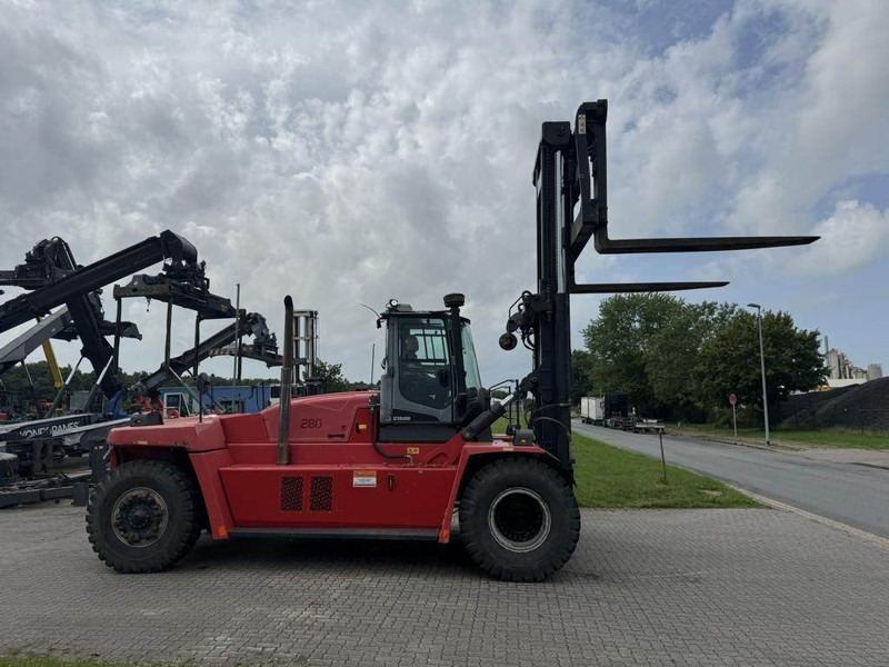 Kalmar DCG300-12LB - Dizel viljuškar: slika 4 Kalmar DCG300-12LB - Dizel viljuškar: slika 4