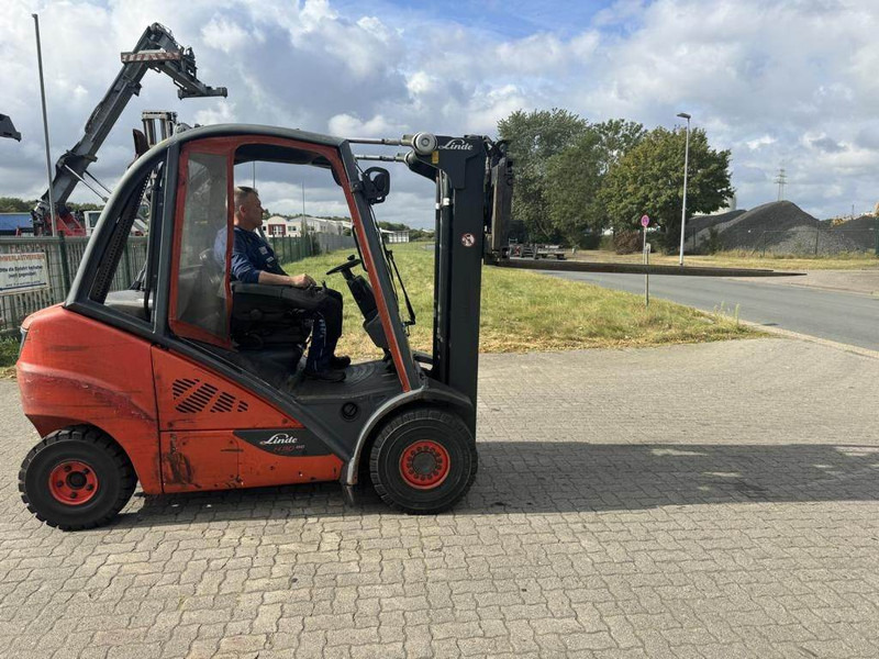 Linde H30D-02 - Dizel viljuškar: slika 4 Linde H30D-02 - Dizel viljuškar: slika 4