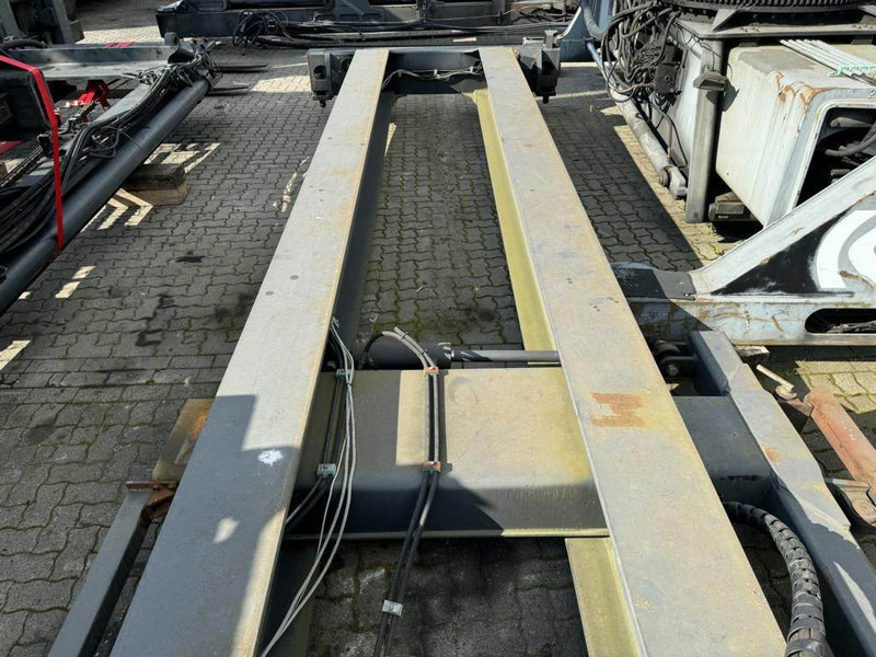 Elme 340-3093 - Oprema za rukovanje materijalima: slika 2 Elme 340-3093 - Oprema za rukovanje materijalima: slika 2