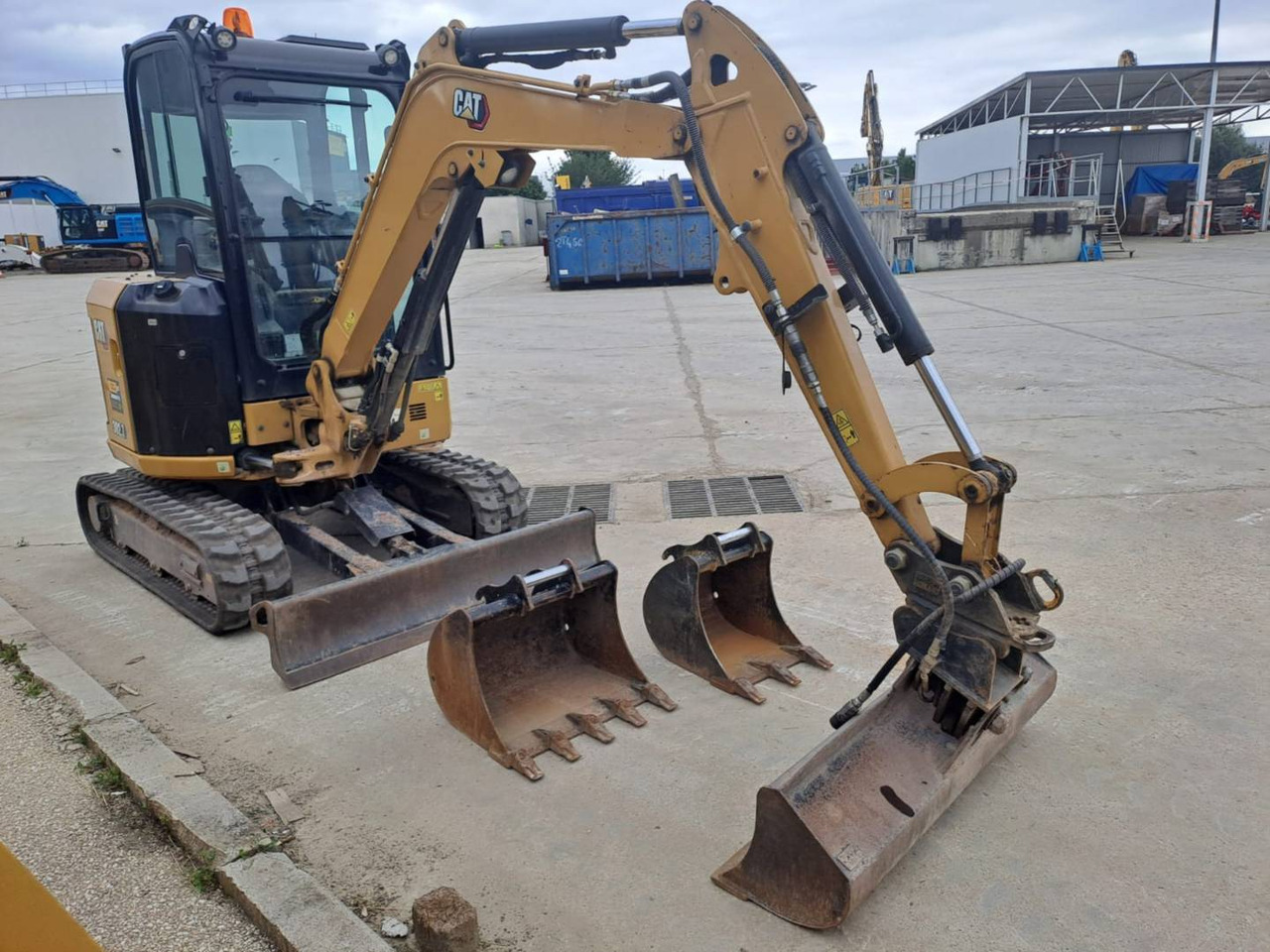 CAT 302.7 - Bager guseničar: slika 2 CAT 302.7 - Bager guseničar: slika 2