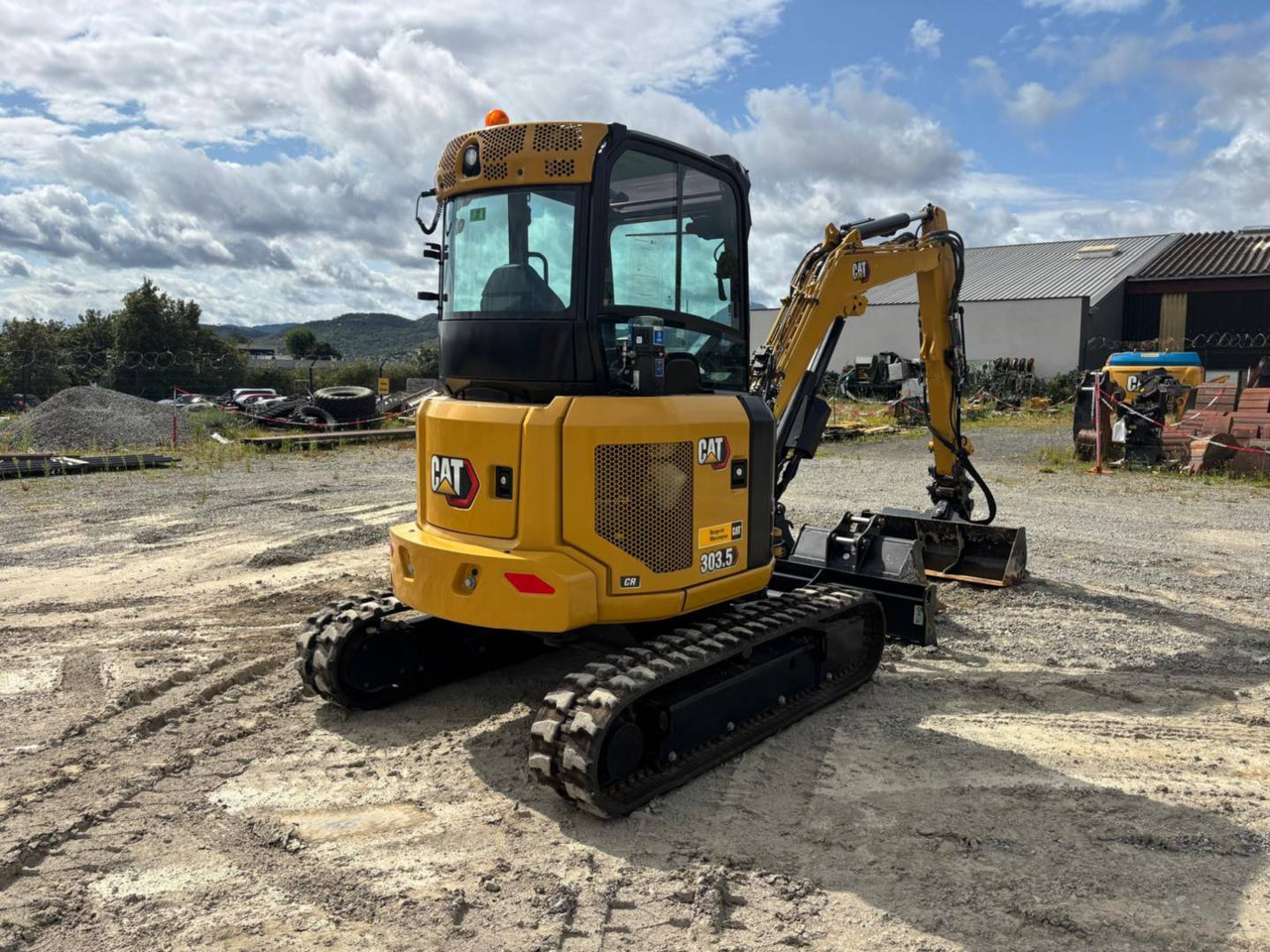 CAT 303.5 - Bager guseničar: slika 3 CAT 303.5 - Bager guseničar: slika 3