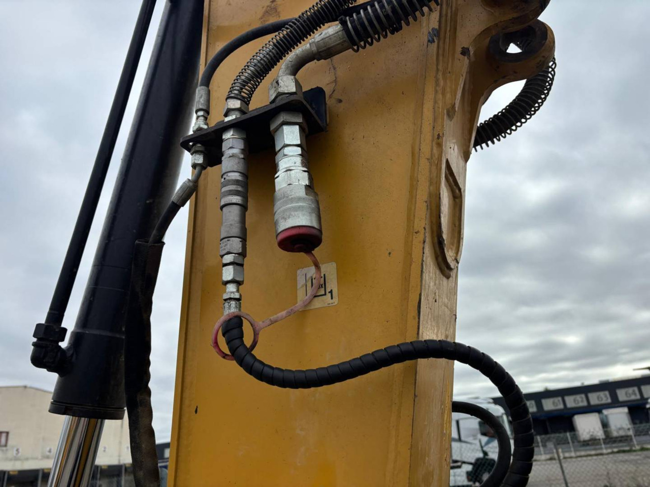 Bager guseničar CAT 307.5: slika 17