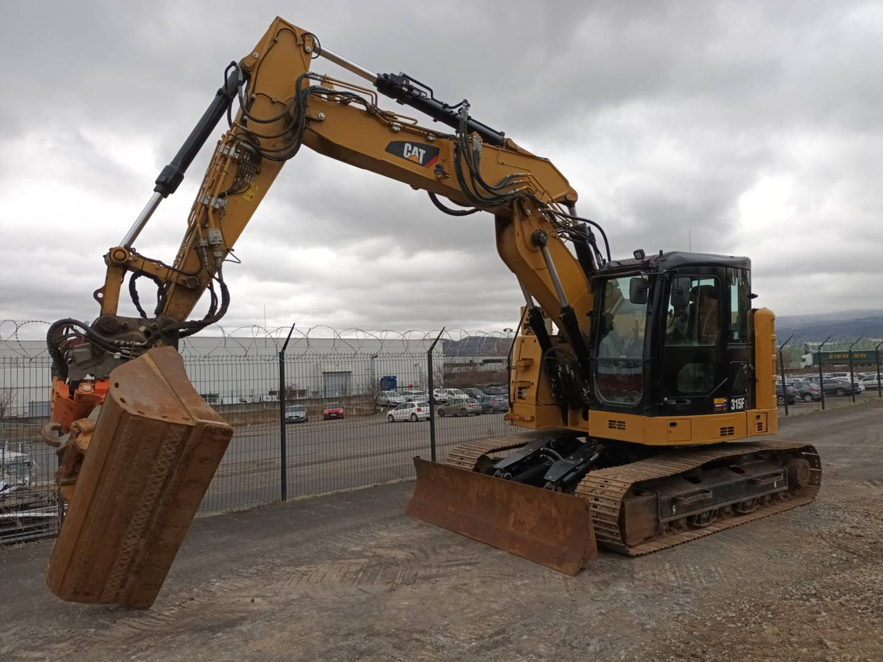 CAT 315F - Bager guseničar: slika 1 CAT 315F - Bager guseničar: slika 1