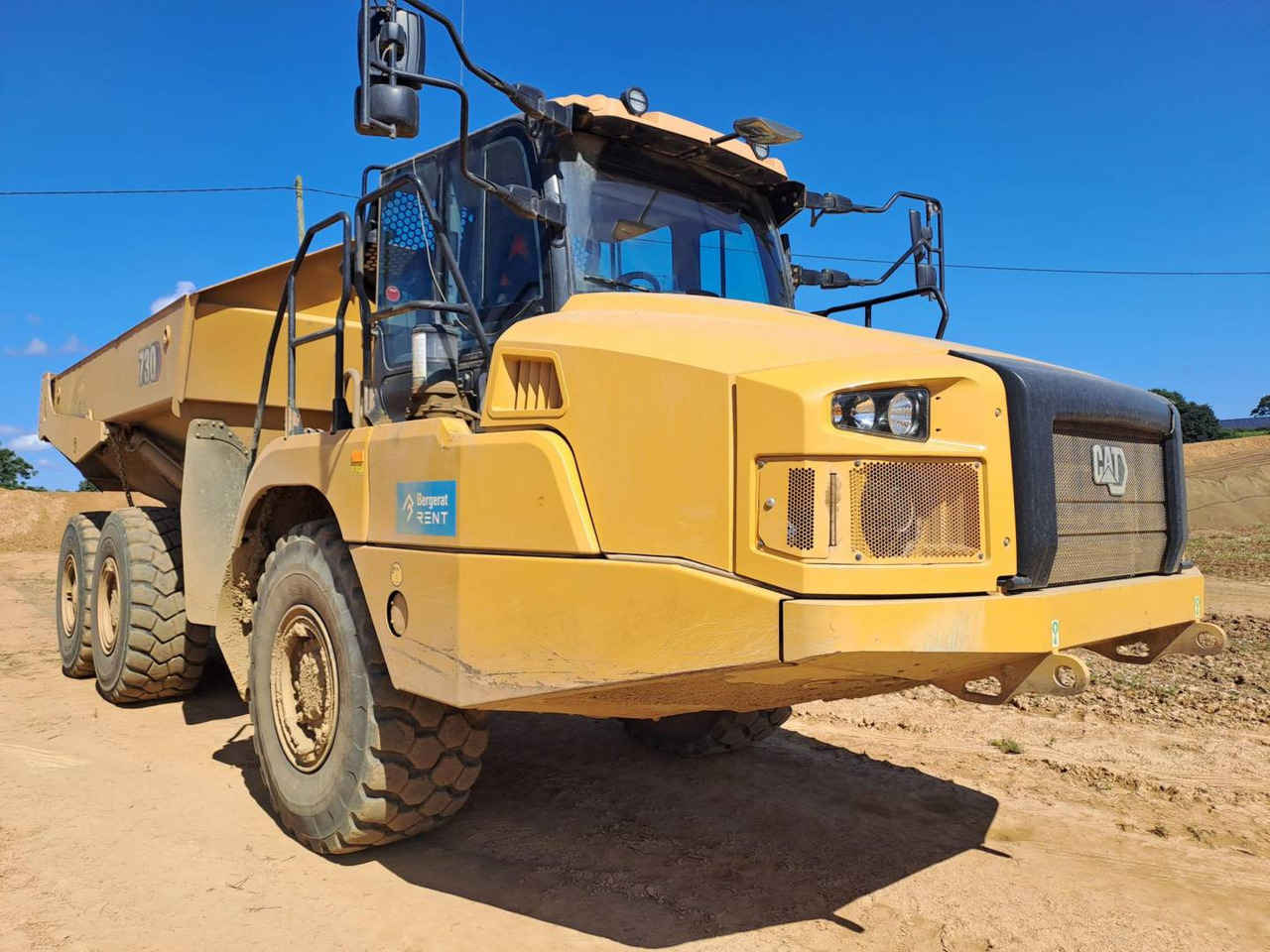 CAT 730 - Zglobni kiper: slika 1 CAT 730 - Zglobni kiper: slika 1