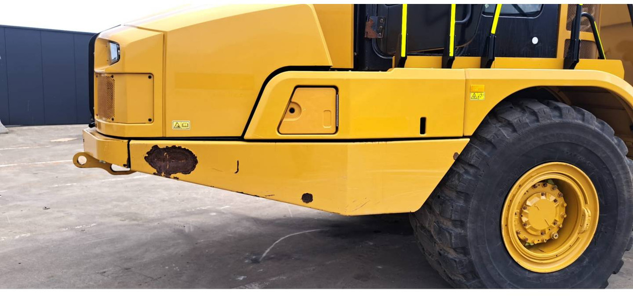 CAT 730 - Zglobni kiper: slika 4 CAT 730 - Zglobni kiper: slika 4