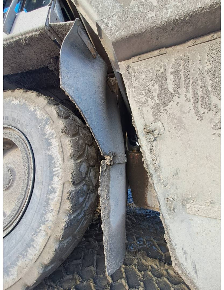 CAT 777G - Kiper sa krutom šasijom/ Kiper za kamen: slika 4 CAT 777G - Kiper sa krutom šasijom/ Kiper za kamen: slika 4