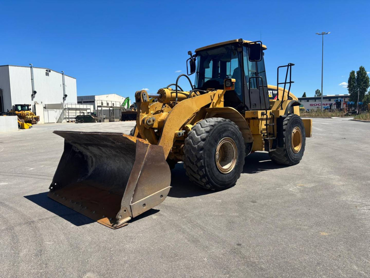 CAT 950H - Utovarivač točkaš: slika 1 CAT 950H - Utovarivač točkaš: slika 1