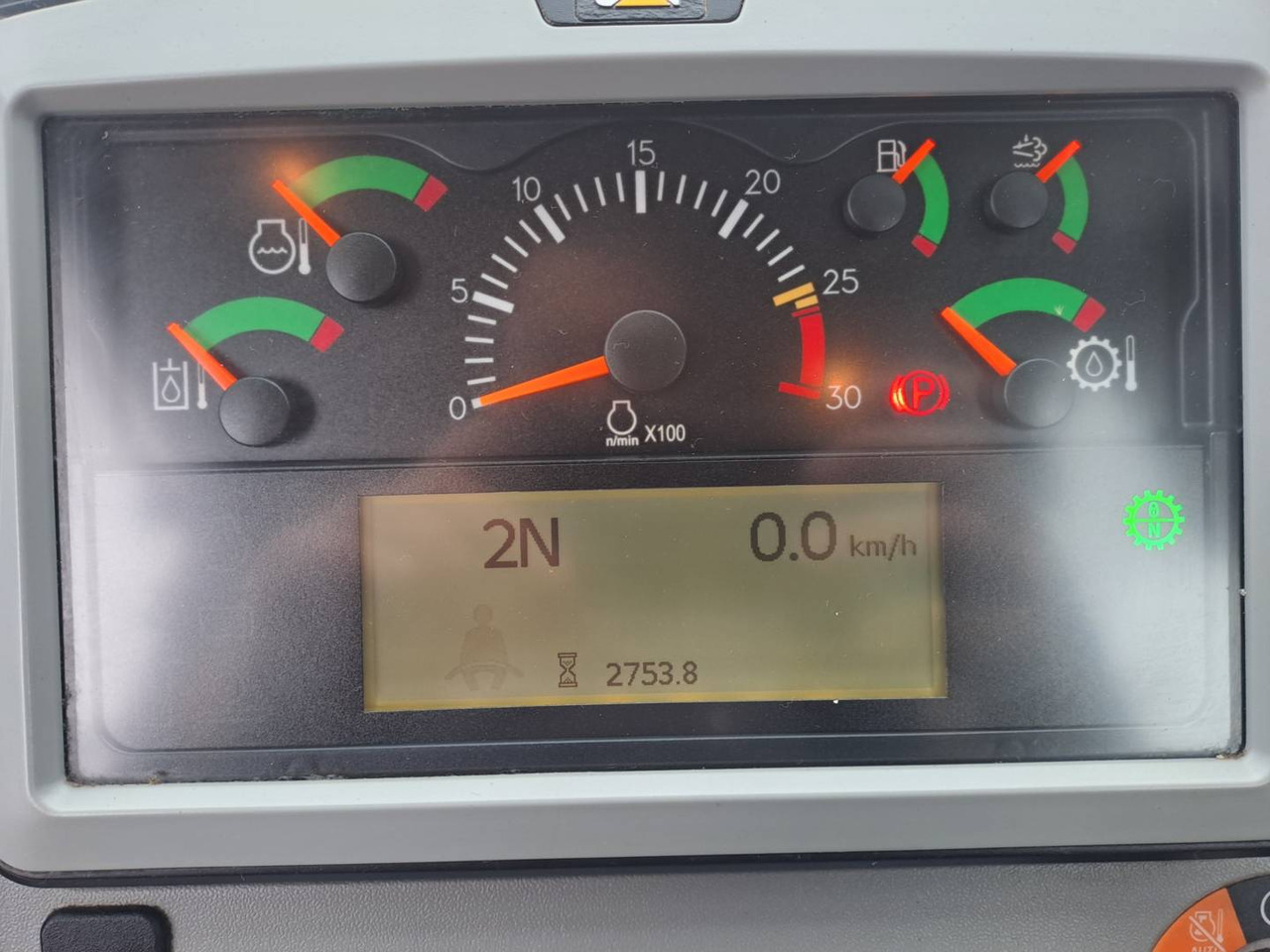 CAT 950M - Utovarivač točkaš: slika 5 CAT 950M - Utovarivač točkaš: slika 5