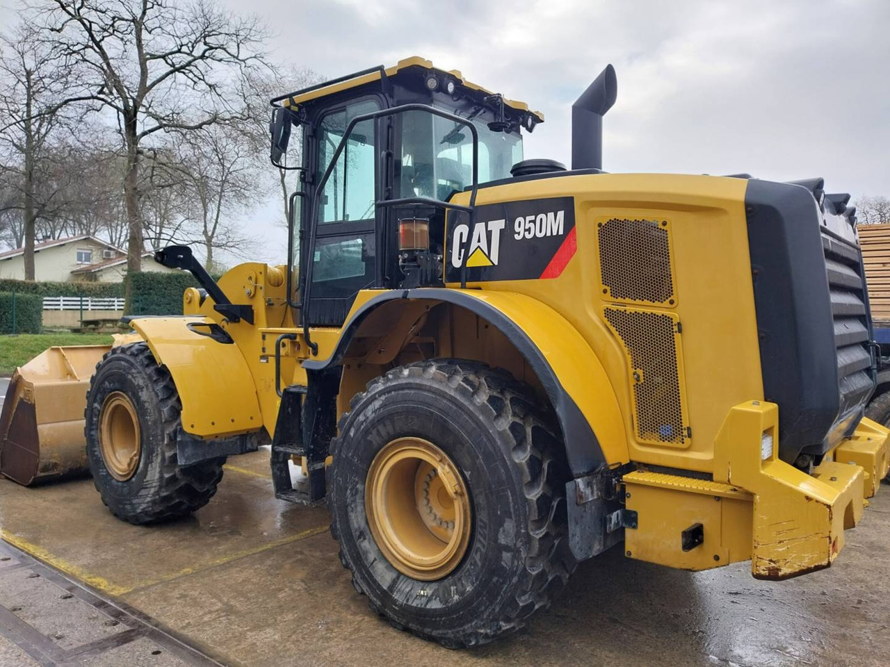 CAT 950M - Utovarivač točkaš: slika 4 CAT 950M - Utovarivač točkaš: slika 4