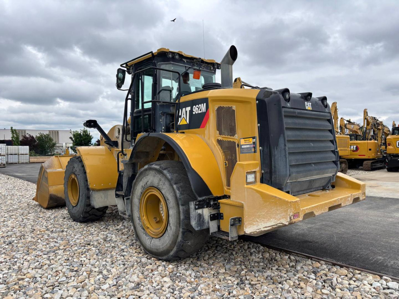 CAT 962M - Utovarivač točkaš: slika 3 CAT 962M - Utovarivač točkaš: slika 3