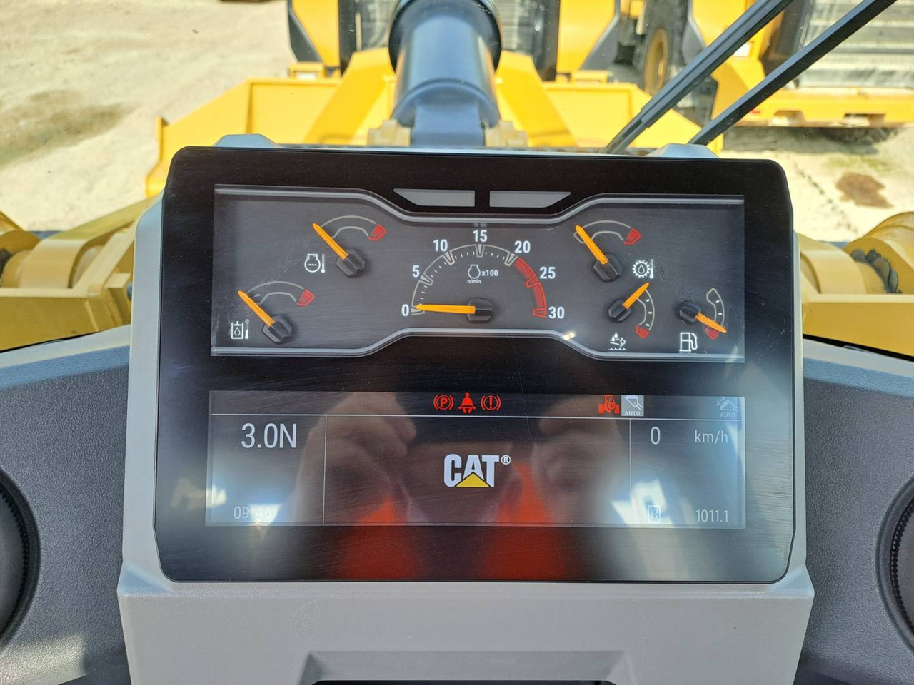 CAT 972 XE - Utovarivač točkaš: slika 5 CAT 972 XE - Utovarivač točkaš: slika 5