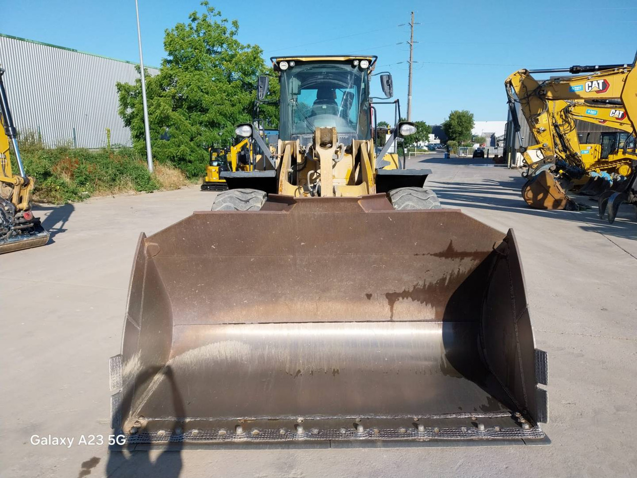 Utovarivač točkaš CAT 972M: slika 10 Utovarivač točkaš CAT 972M: slika 10