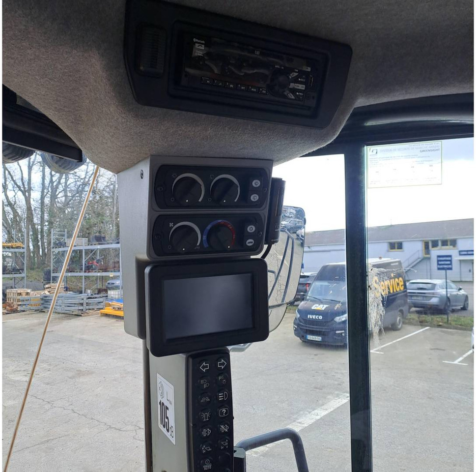 Utovarivač točkaš CAT 972M XE: slika 31