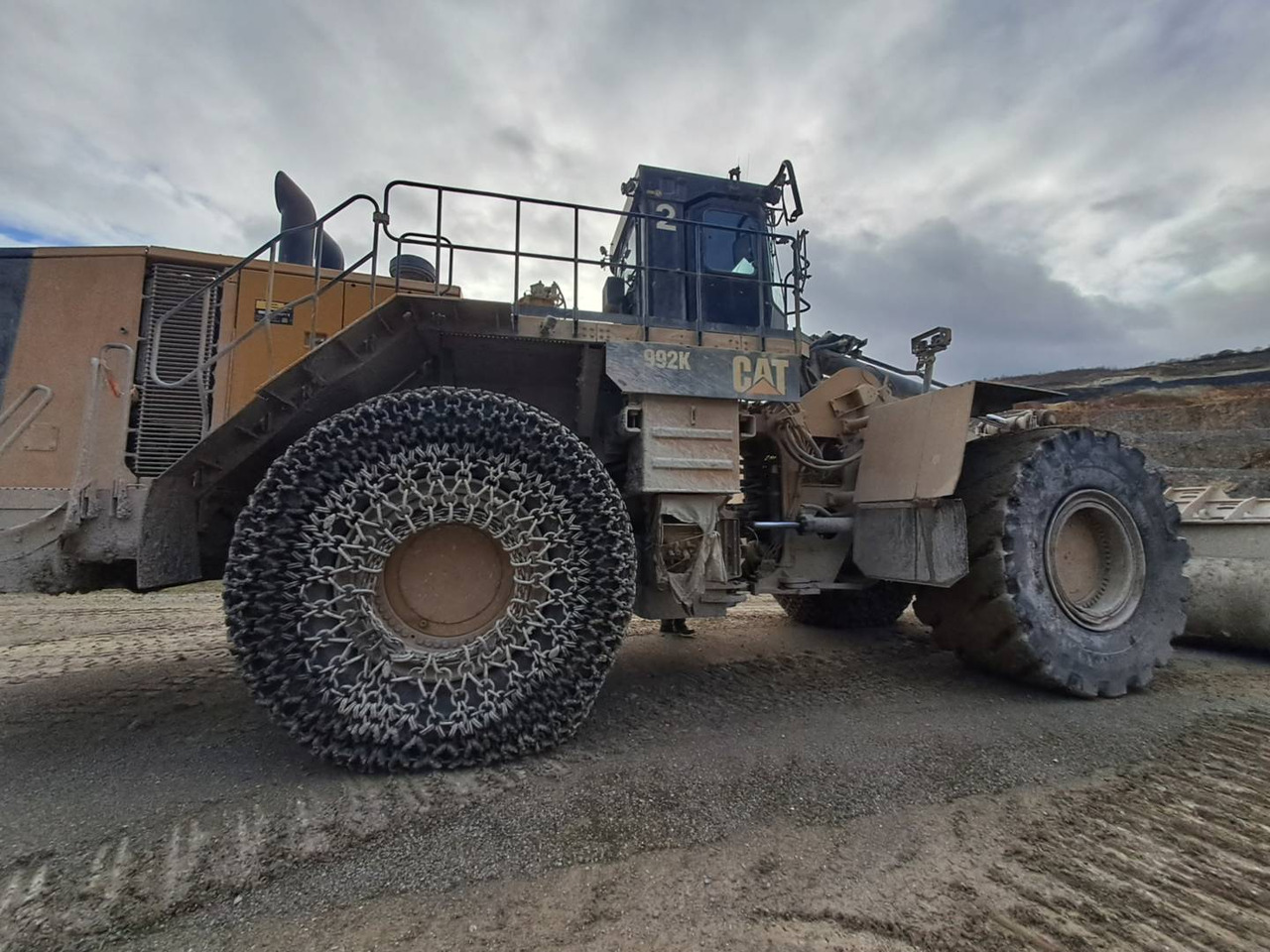 CAT 992K - Utovarivač točkaš: slika 3 CAT 992K - Utovarivač točkaš: slika 3