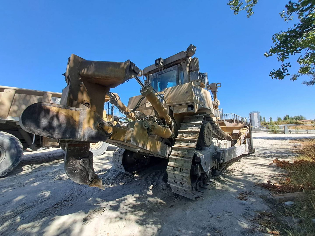 CAT D10T - Buldožer: slika 3 CAT D10T - Buldožer: slika 3