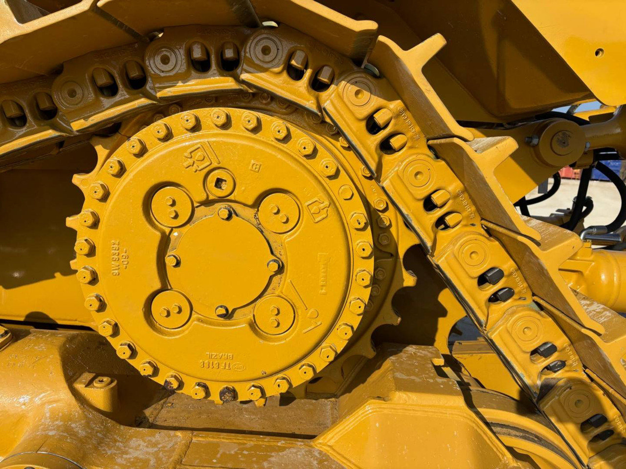 Buldožer CAT D8T: slika 15