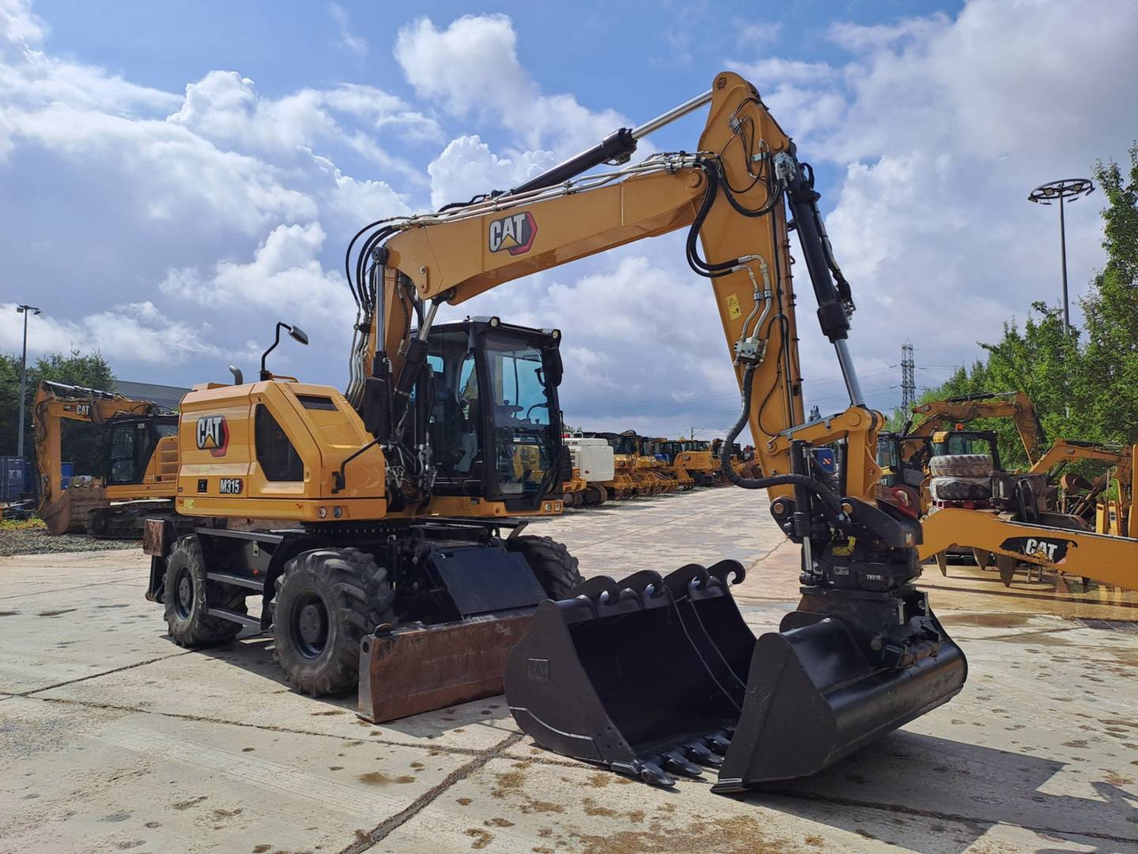 CAT M315 - Bager točkaš: slika 2 CAT M315 - Bager točkaš: slika 2