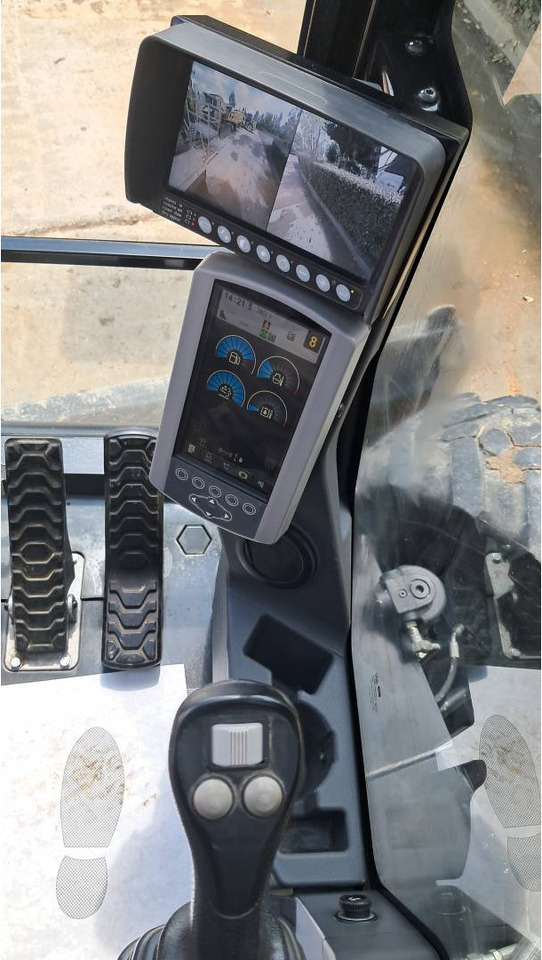 CAT M315F IVC - Bager točkaš: slika 5 CAT M315F IVC - Bager točkaš: slika 5