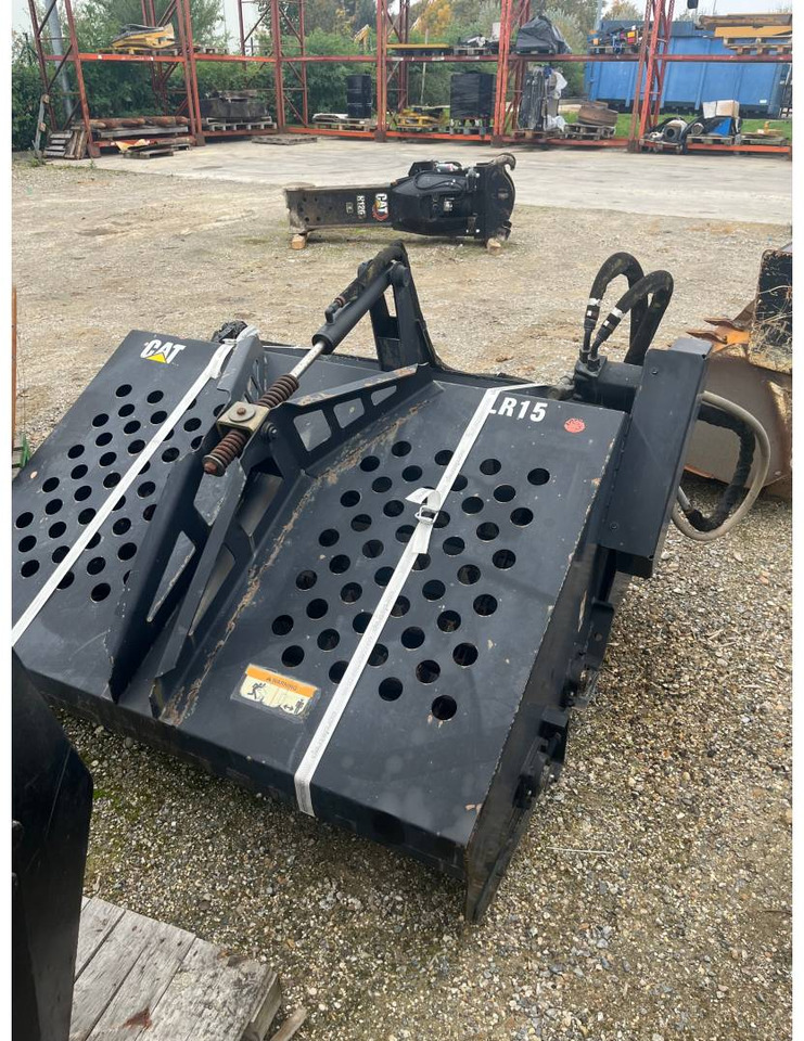 CAT RATEAU PAYSAGE/LR15 - Prevrtač/ Grabuljač: slika 1 CAT RATEAU PAYSAGE/LR15 - Prevrtač/ Grabuljač: slika 1