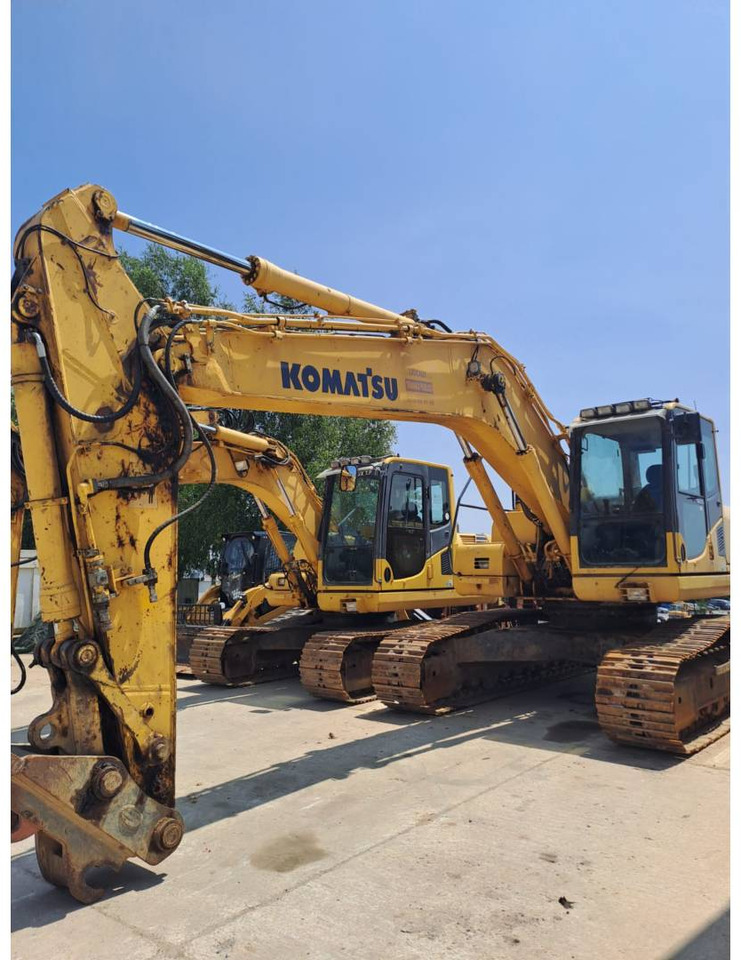 KOMATSU PC210LC - Bager guseničar: slika 1 KOMATSU PC210LC - Bager guseničar: slika 1