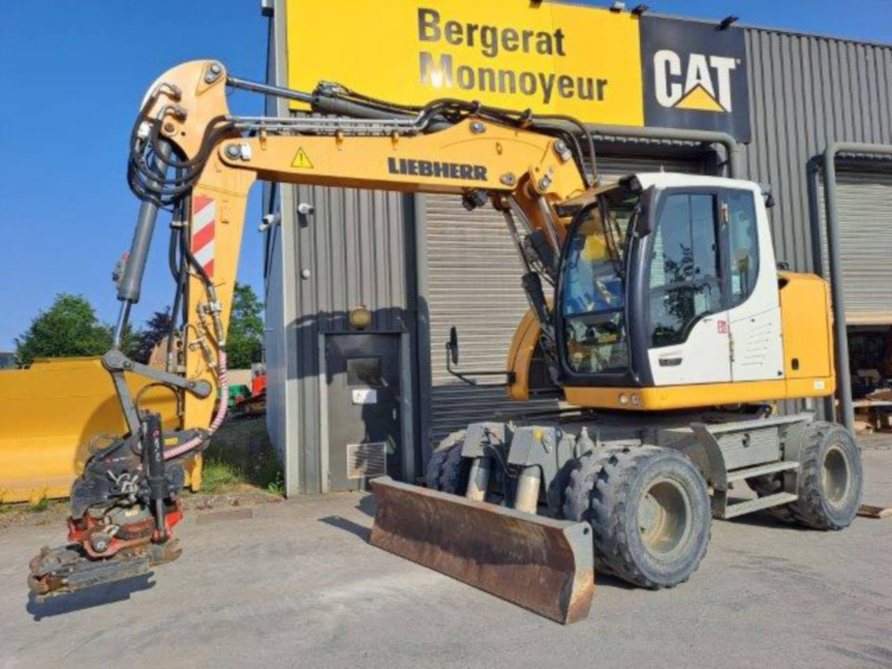 LIEBHERR A913 - Bager točkaš: slika 1 LIEBHERR A913 - Bager točkaš: slika 1
