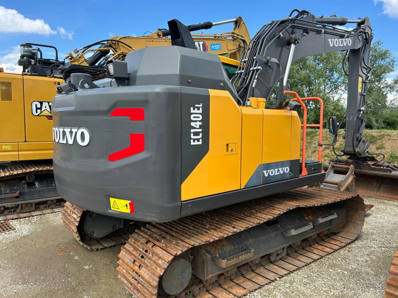VOLVO CONSTRUCTION EQUIPMENT EC140 - Bager guseničar: slika 3 VOLVO CONSTRUCTION EQUIPMENT EC140 - Bager guseničar: slika 3