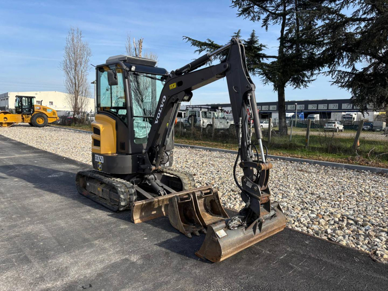 VOLVO CONSTRUCTION EQUIPMENT ECR25D - Bager guseničar: slika 1 VOLVO CONSTRUCTION EQUIPMENT ECR25D - Bager guseničar: slika 1