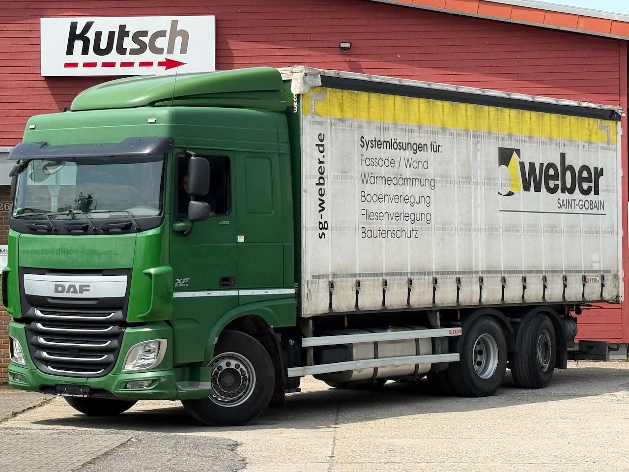 DAF XF 460 SpaceCab, Edscha, Lenkachse, Intarder - Kamion sa ceradom: slika 1 DAF XF 460 SpaceCab, Edscha, Lenkachse, Intarder - Kamion sa ceradom: slika 1