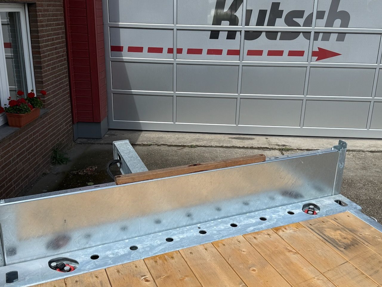 Müller-Mitteltal ETÜTAR 14,4 Tieflader, LED, Runduml. RDÜ - Plato prikolica: slika 3 Müller-Mitteltal ETÜTAR 14,4 Tieflader, LED, Runduml. RDÜ - Plato prikolica: slika 3