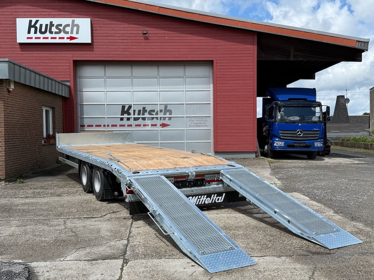 Müller-Mitteltal ETÜTAR 14,4 Tieflader, LED, Runduml. RDÜ - Plato prikolica: slika 2 Müller-Mitteltal ETÜTAR 14,4 Tieflader, LED, Runduml. RDÜ - Plato prikolica: slika 2