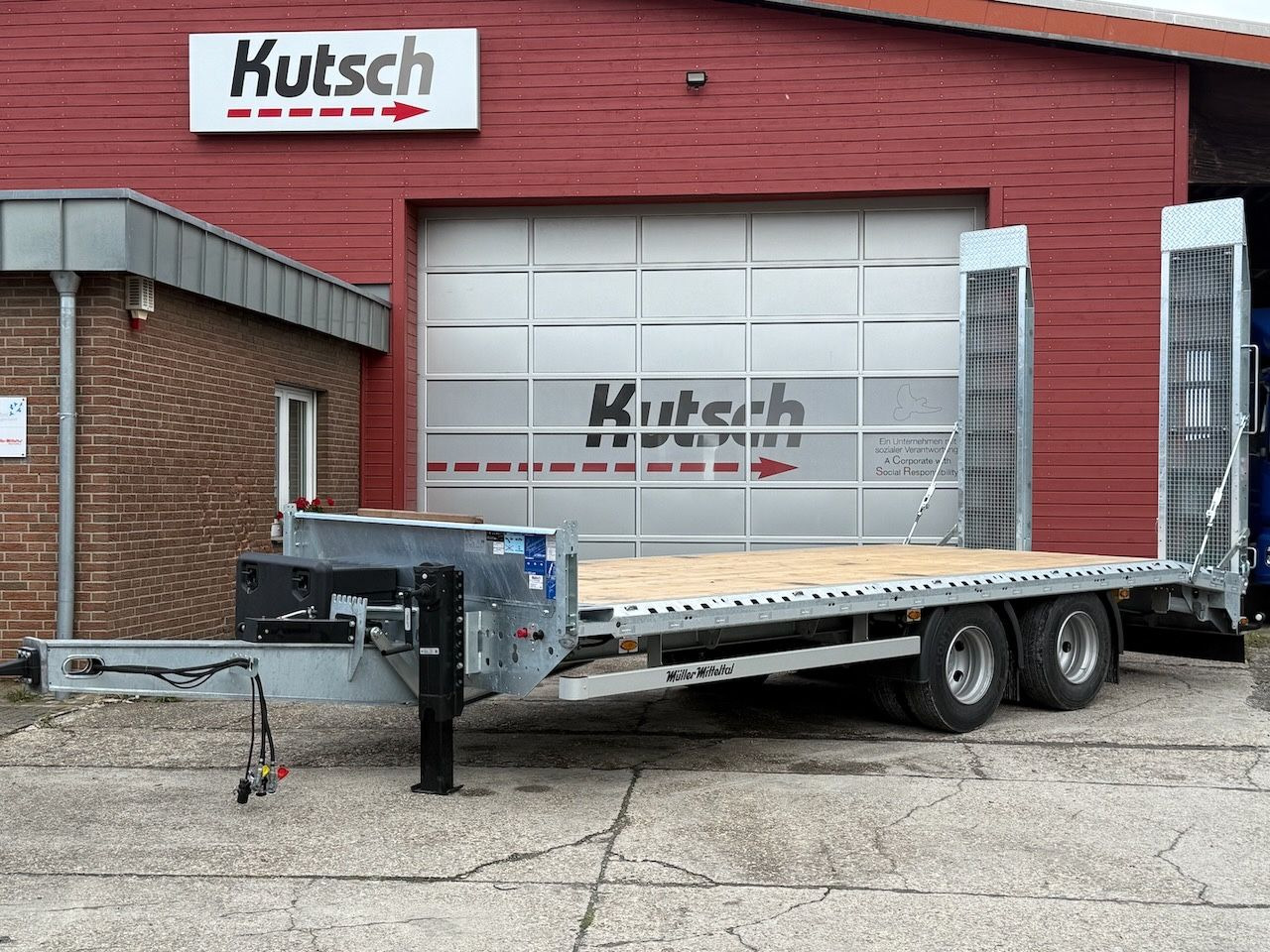 Müller-Mitteltal ETÜTAR 14,4 Tieflader, LED, Runduml. RDÜ - Plato prikolica: slika 5 Müller-Mitteltal ETÜTAR 14,4 Tieflader, LED, Runduml. RDÜ - Plato prikolica: slika 5