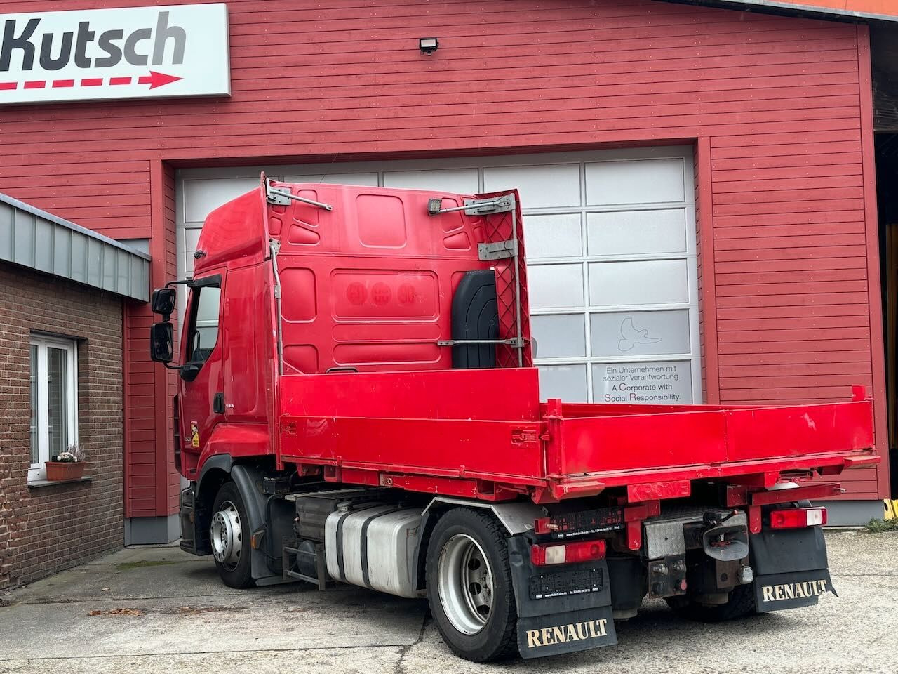 Renault Premium 450 verstellbare Sattelplatte, AHK - Tegljač: slika 2 Renault Premium 450 verstellbare Sattelplatte, AHK - Tegljač: slika 2