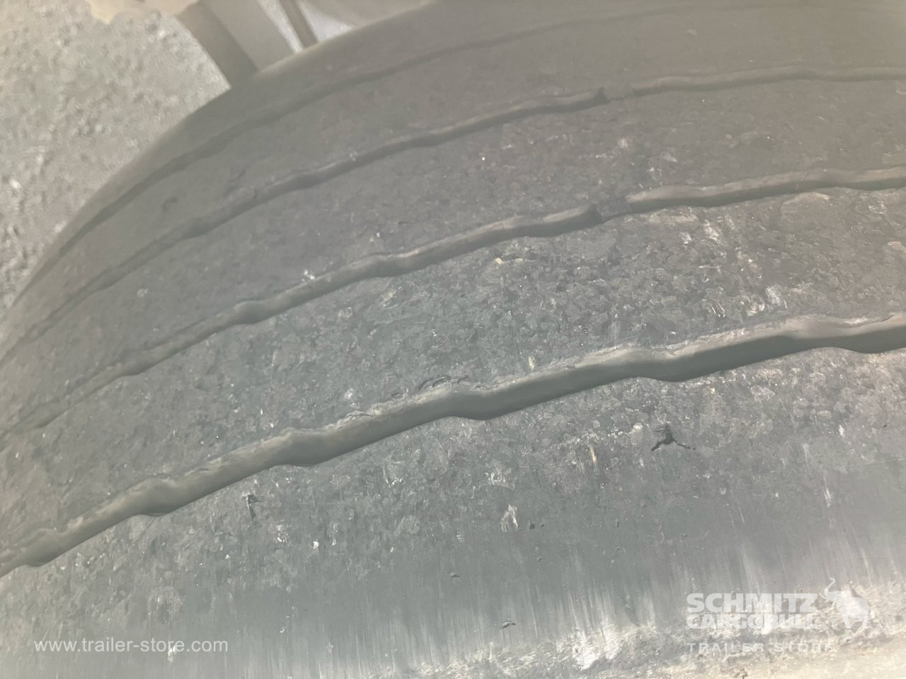 SCHMITZ Semiremolque Frigo Standard Double deck - Izotermička poluprikolica: slika 5 SCHMITZ Semiremolque Frigo Standard Double deck - Izotermička poluprikolica: slika 5