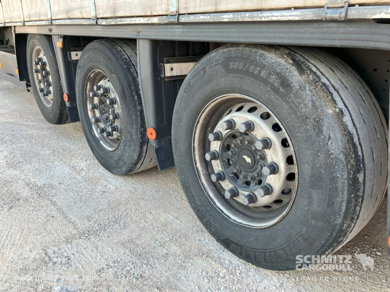 SCHMITZ Semiremolque Lona Standard - Poluprikolica sa ceradom: slika 2 SCHMITZ Semiremolque Lona Standard - Poluprikolica sa ceradom: slika 2