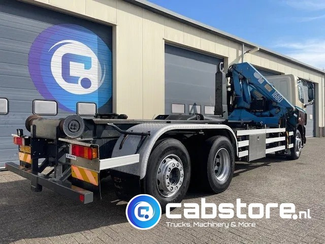 DAF CF 85.340 6X2 Euro 3 - Haakarm containersystem - Hooklift - Abrollkipper - Year 2004 - HMF 1680-K2 Crane - Grua - Ladekran - Autolaadkraan - Kamion sa hidrauličnom kukom, Kamion sa dizalicom: slika 3 DAF CF 85.340 6X2 Euro 3 - Haakarm containersystem - Hooklift - Abrollkipper - Year 2004 - HMF 1680-K2 Crane - Grua - Ladekran - Autolaadkraan - Kamion sa hidrauličnom kukom, Kamion sa dizalicom: slika 3