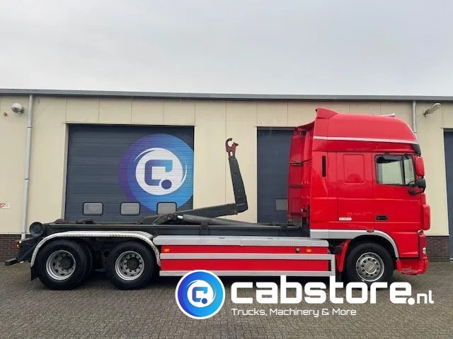 DAF XF 105 .460 FAS Euro 5 - Haakarmsysteem - Hooklift - Abrolkipper - Year 2006 - ANALOG TACHO - TUV 05-2025 - Kamion sa hidrauličnom kukom: slika 5 DAF XF 105 .460 FAS Euro 5 - Haakarmsysteem - Hooklift - Abrolkipper - Year 2006 - ANALOG TACHO - TUV 05-2025 - Kamion sa hidrauličnom kukom: slika 5