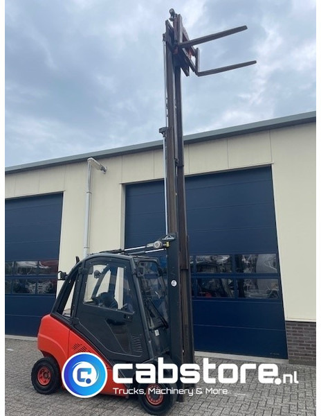 Linde H25D Forklift - Heftruck - Bouwjaar 2011 - Roterende vorkenklem - Freelift - Lifthoogte 480 cm - Dizel viljuškar: slika 5 Linde H25D Forklift - Heftruck - Bouwjaar 2011 - Roterende vorkenklem - Freelift - Lifthoogte 480 cm - Dizel viljuškar: slika 5